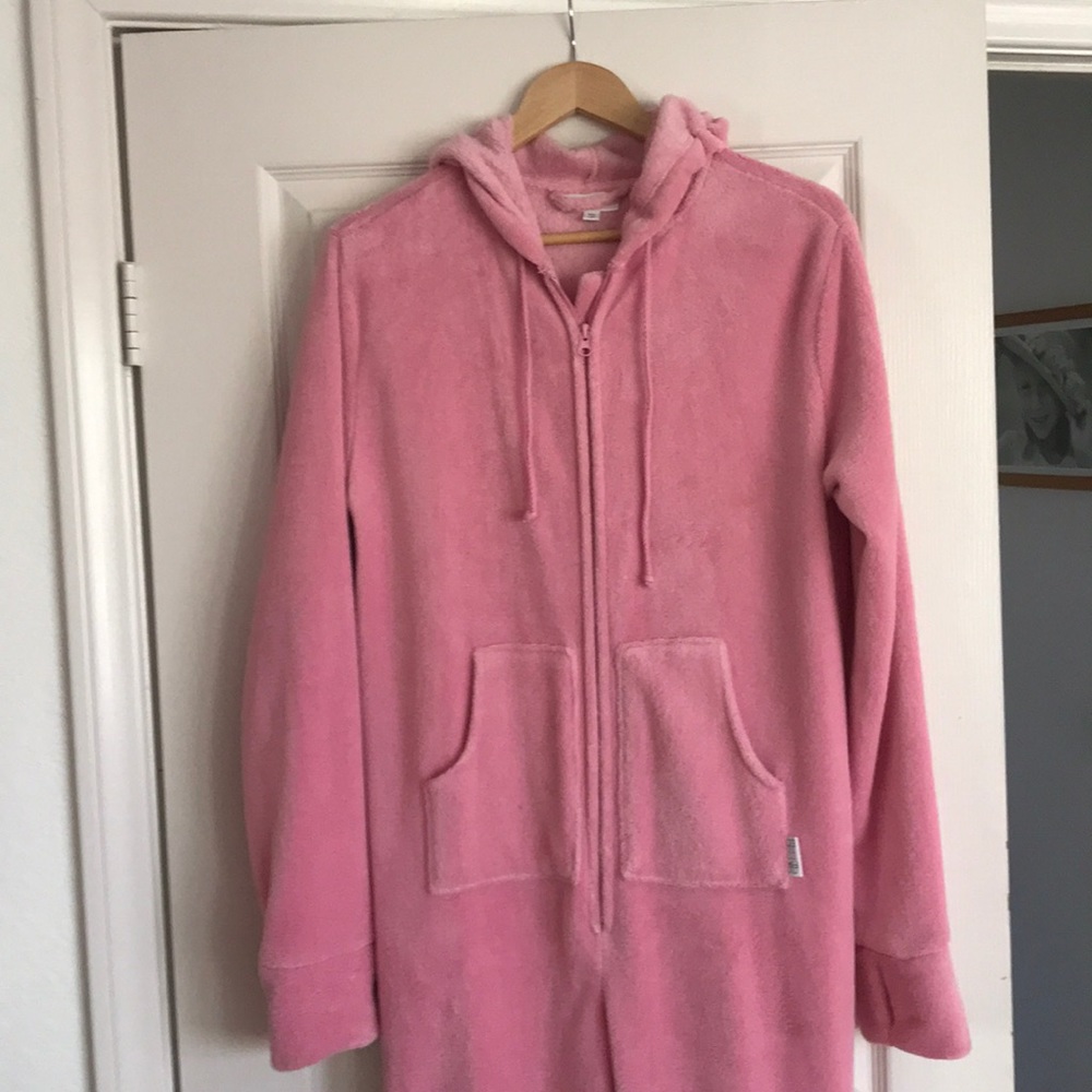 Woman’s footed pajamas